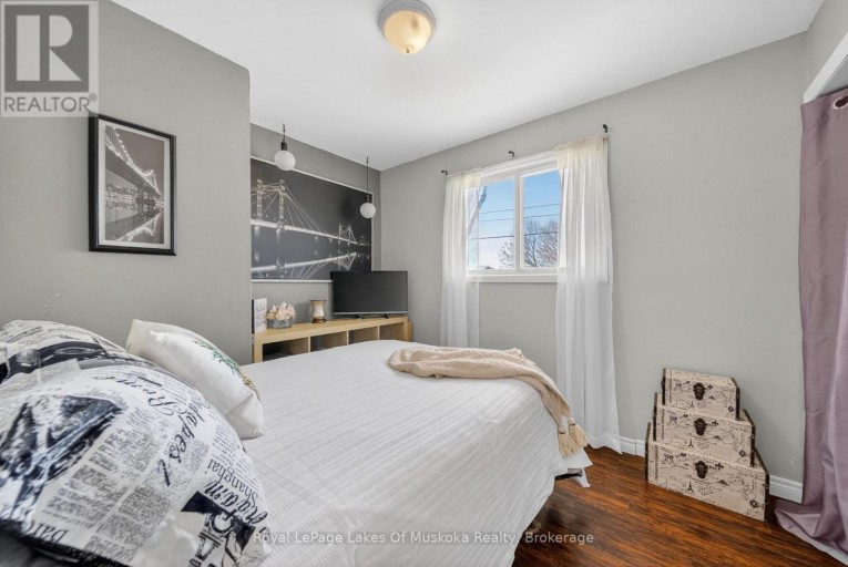 271 LAKELAND CRESCENT, Brock (Beaverton), Ontario, L0K1A0