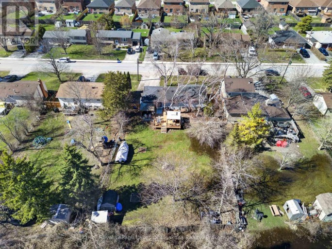 271 LAKELAND CRESCENT, Brock (Beaverton), Ontario, L0K1A0