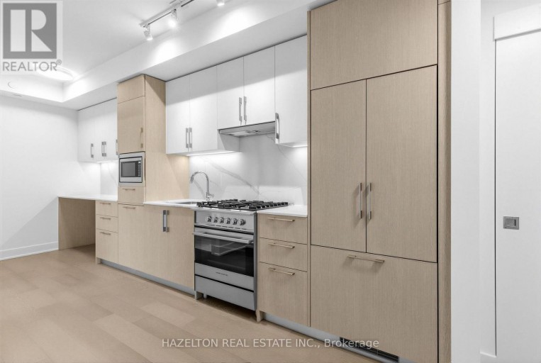 606 - 8 MANOR ROAD W, Toronto (Yonge-Eglinton), Ontario, M4S0E6