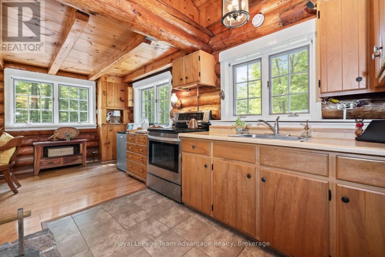 25 LIMBERT LANE N, McDougall, Ontario, P2A2W9