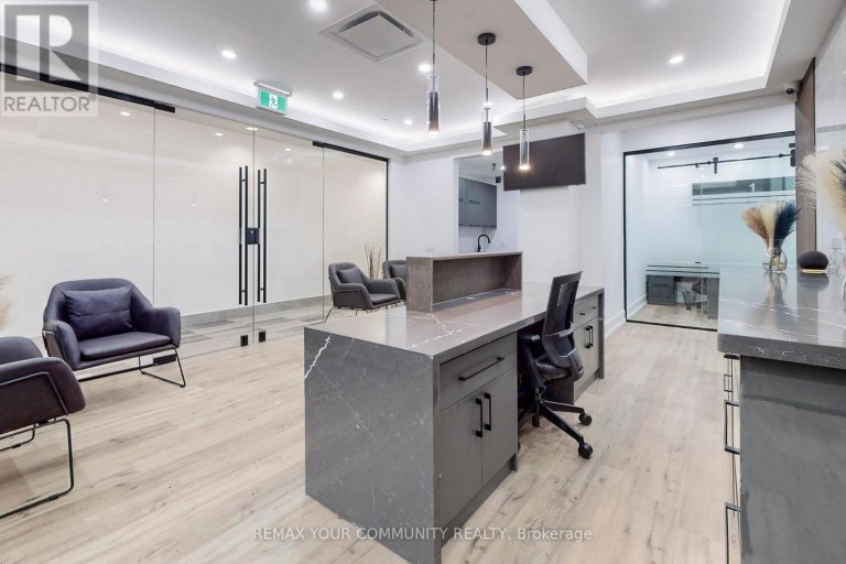 202A - 755 QUEENSWAY ROAD E, Mississauga (Dixie), Ontario, L4Y4C5