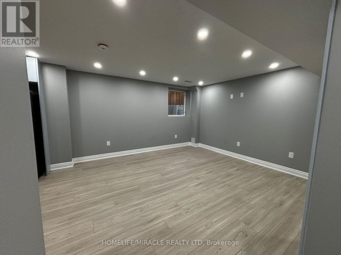 35 MERRIMAC DRIVE, Brampton (Bram West), Ontario, L6Y6K4