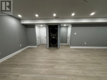 35 MERRIMAC DRIVE Brampton (Bram West) Ontario photo 26
