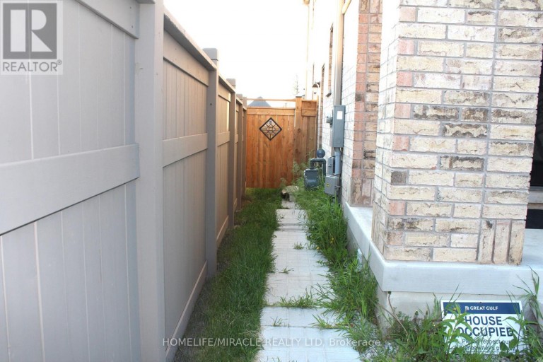 35 MERRIMAC DRIVE, Brampton (Bram West), Ontario, L6Y6K4