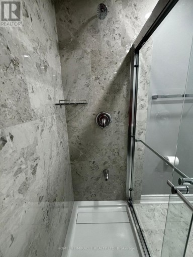 35 MERRIMAC DRIVE, Brampton (Bram West), Ontario, L6Y6K4