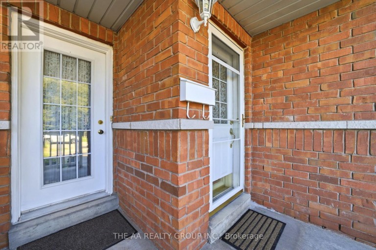 93 SAN GABRIELE PLACE, Toronto (Humber Summit), Ontario, M9L3A5