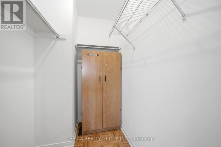 93 SAN GABRIELE PLACE, Toronto (Humber Summit), Ontario, M9L3A5