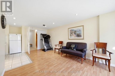 93 SAN GABRIELE PLACE Toronto (Humber Summit) Ontario photo 35