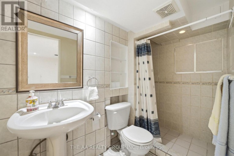 93 SAN GABRIELE PLACE, Toronto (Humber Summit), Ontario, M9L3A5