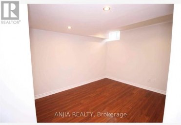 24 JENMAT DRIVE Markham (Greensborough) Ontario photo 6