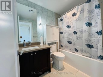 612 - 15 STOLLERY POND CRESCENT Markham (Angus Glen) Ontario photo 16