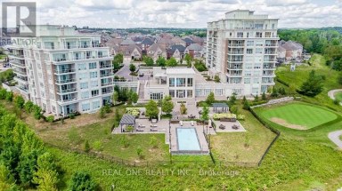 612 - 15 STOLLERY POND CRESCENT Markham (Angus Glen) Ontario photo 2