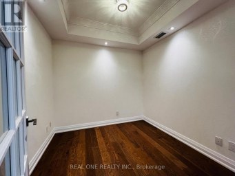 612 - 15 STOLLERY POND CRESCENT Markham (Angus Glen) Ontario photo 23