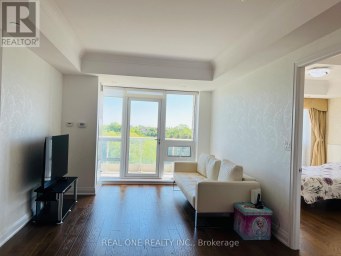 612 - 15 STOLLERY POND CRESCENT Markham (Angus Glen) Ontario photo 6