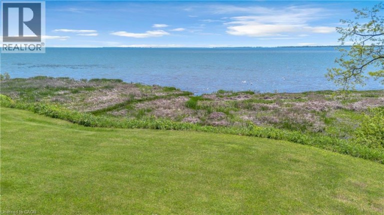 71 WOLVEN Street, Port Rowan, Ontario