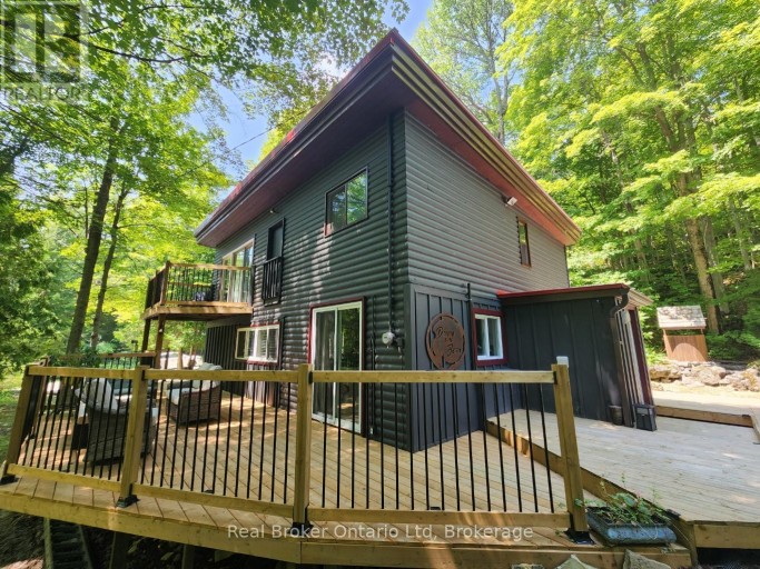 12 7TH AVENUE, South Bruce Peninsula, Ontario, N0H2T0