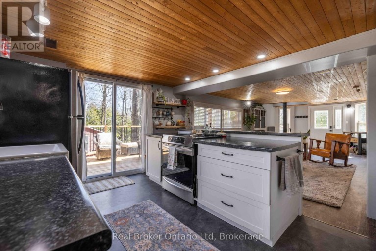 12 7TH AVENUE, South Bruce Peninsula, Ontario, N0H2T0
