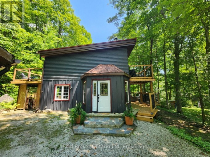 12 7TH AVENUE, South Bruce Peninsula, Ontario, N0H2T0