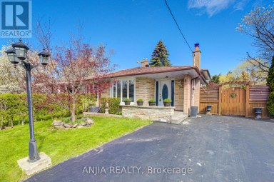 24 FRIAR TUCK ROAD Markham (Bullock) Ontario photo 1