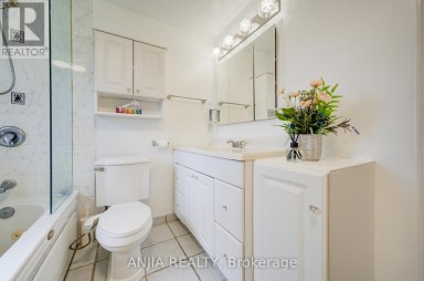 24 FRIAR TUCK ROAD Markham (Bullock) Ontario photo 27