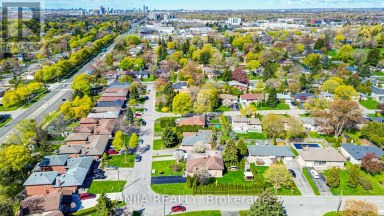 24 FRIAR TUCK ROAD Markham (Bullock) Ontario photo 3