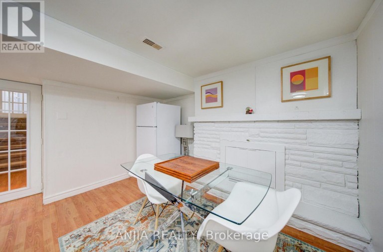24 FRIAR TUCK ROAD, Markham (Bullock), Ontario, L3P1L9