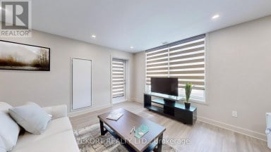 203 - 156A WIMS WAY Belleville (Thurlow Ward) Ontario photo 11