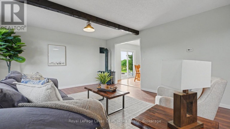 2565 SOUTH HORN LK ROAD, Magnetawan, Ontario, P0A1C0