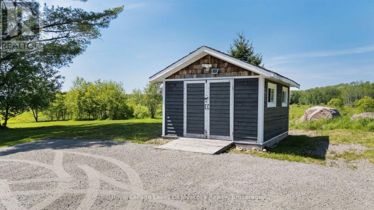 2565 SOUTH HORN LK ROAD, Magnetawan, Ontario, P0A1C0