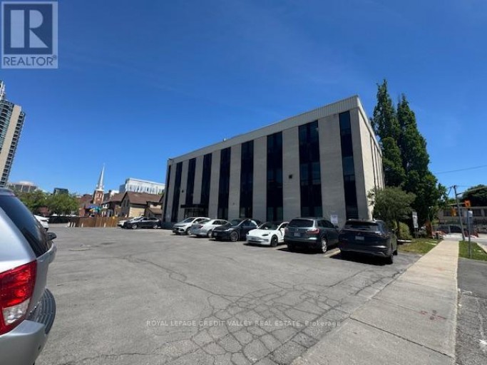 201 - 118 QUEEN STREET W, Brampton (Downtown Brampton), Ontario, L6V1B1