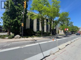106 - 118 QUEEN STREET W Brampton (Downtown Brampton) Ontario photo 2