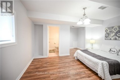 LOWER - 296 WINTERBERRY DRIVE Hamilton (Stoney Creek) Ontario photo 19