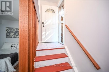 LOWER - 296 WINTERBERRY DRIVE Hamilton (Stoney Creek) Ontario photo 26