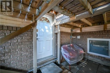 LOWER - 296 WINTERBERRY DRIVE Hamilton (Stoney Creek) Ontario photo 39
