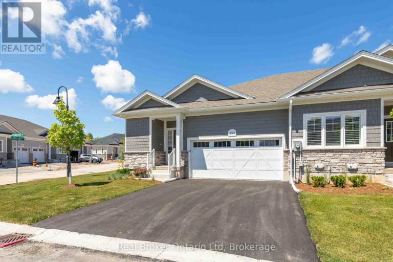 221 IRONWOOD WAY, Georgian Bluffs, Ontario, N0H1S0