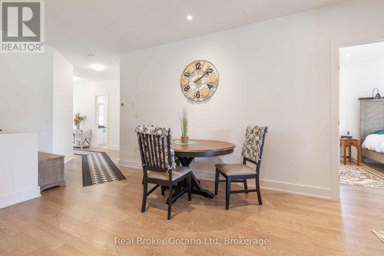 221 IRONWOOD WAY, Georgian Bluffs, Ontario, N0H1S0