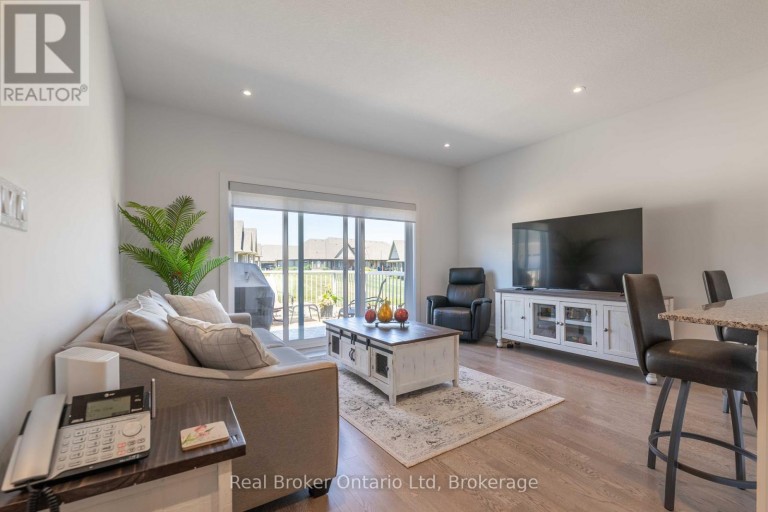 221 IRONWOOD WAY, Georgian Bluffs, Ontario, N0H1S0