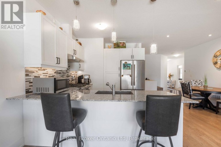 221 IRONWOOD WAY, Georgian Bluffs, Ontario, N0H1S0