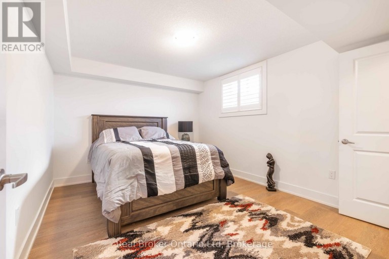 221 IRONWOOD WAY, Georgian Bluffs, Ontario, N0H1S0
