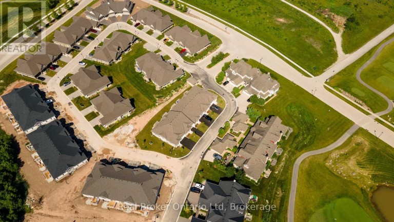 221 IRONWOOD WAY, Georgian Bluffs, Ontario, N0H1S0