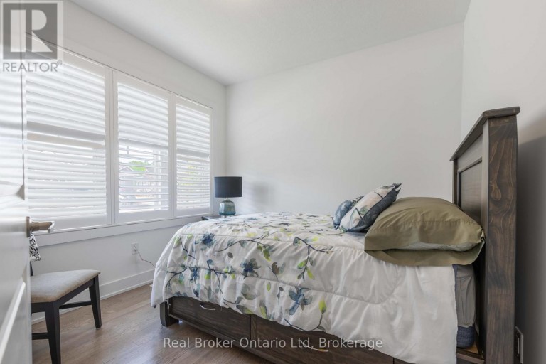 221 IRONWOOD WAY, Georgian Bluffs, Ontario, N0H1S0