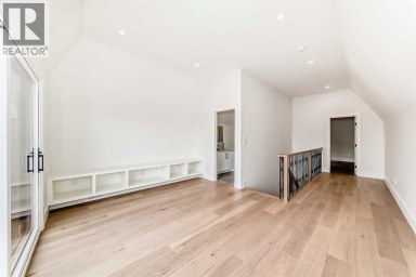 2034 52 Avenue SW Calgary Alberta photo 29