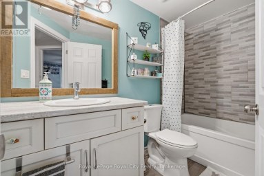 13 - 320 ALMA STREET Guelph/Eramosa (Rockwood) Ontario photo 12
