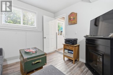 13 - 320 ALMA STREET Guelph/Eramosa (Rockwood) Ontario photo 16