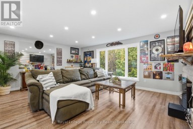 13 - 320 ALMA STREET Guelph/Eramosa (Rockwood) Ontario photo 3