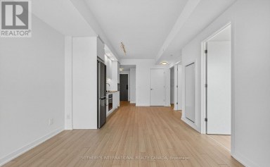 1005 - 3079 TRAFALGAR ROAD Oakville (JM Joshua Meadows) Ontario photo 4
