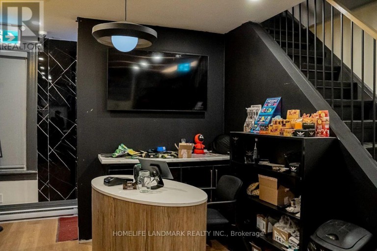 615 KING STREET W, Toronto (Waterfront Communities), Ontario, M5V1M5