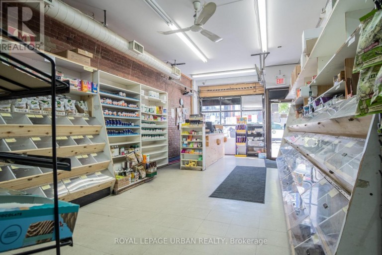 638 DANFORTH AVENUE, Toronto (Playter Estates-Danforth), Ontario, M4K1R3