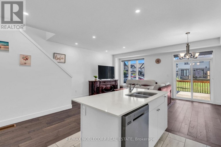 745 CHELTON ROAD, London South (South U), Ontario, N6M0A2