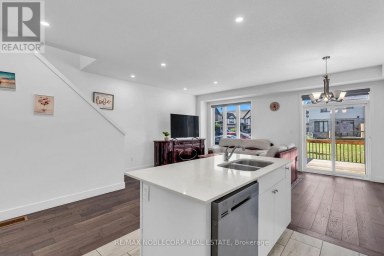 745 CHELTON ROAD London South (South U) Ontario photo 17